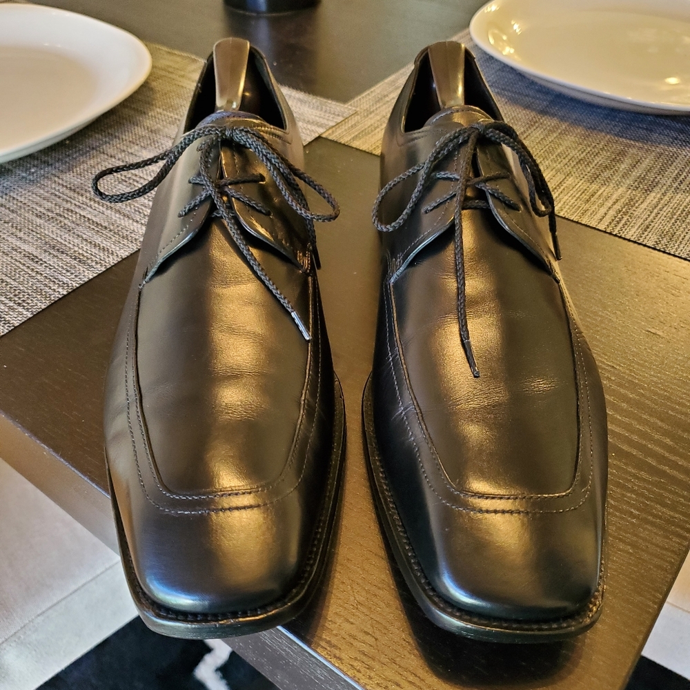 Hugo Boss Dress Shoes Black